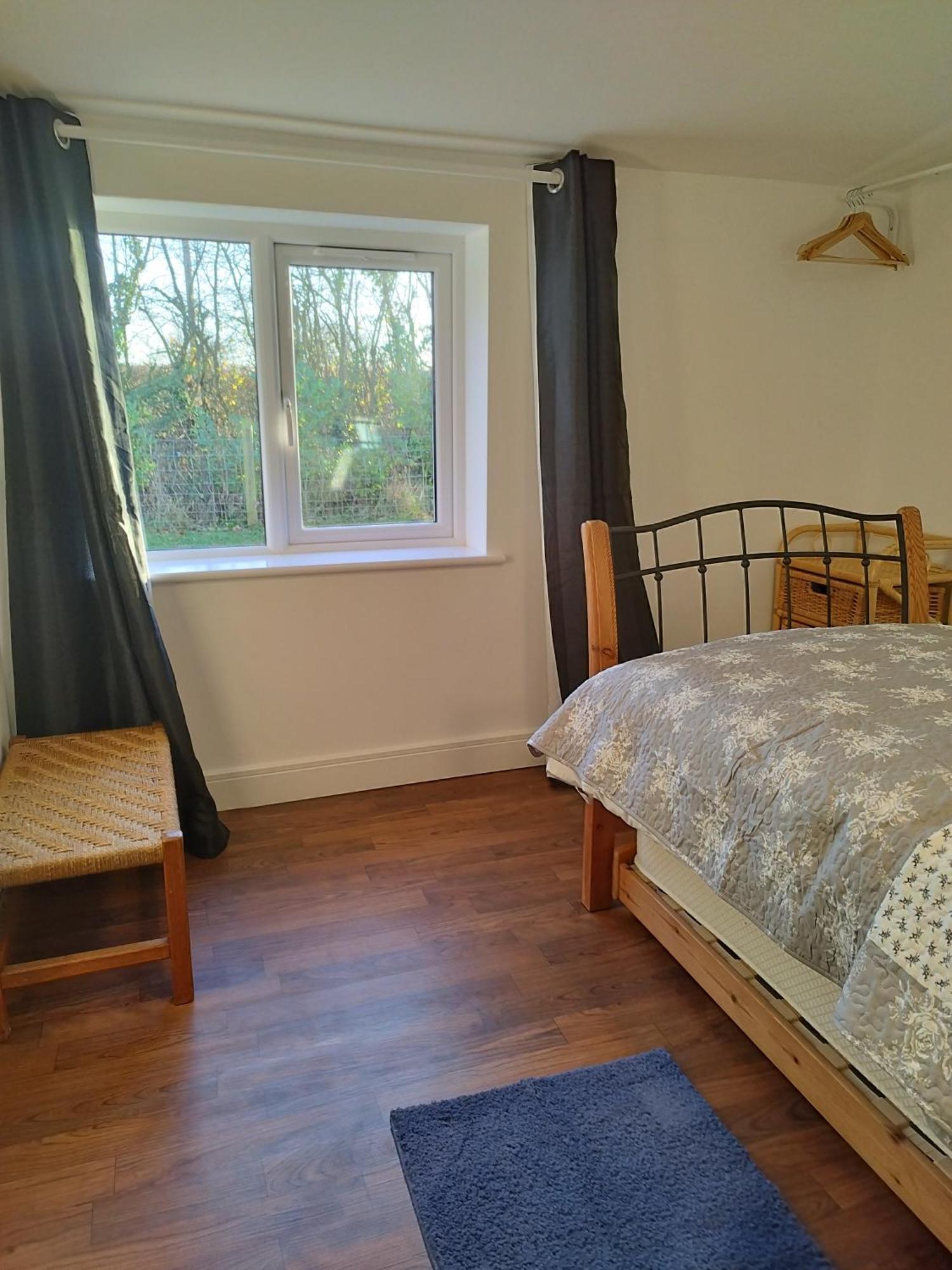 Two Birds Weekly Stay Malmesbury Bagian luar foto