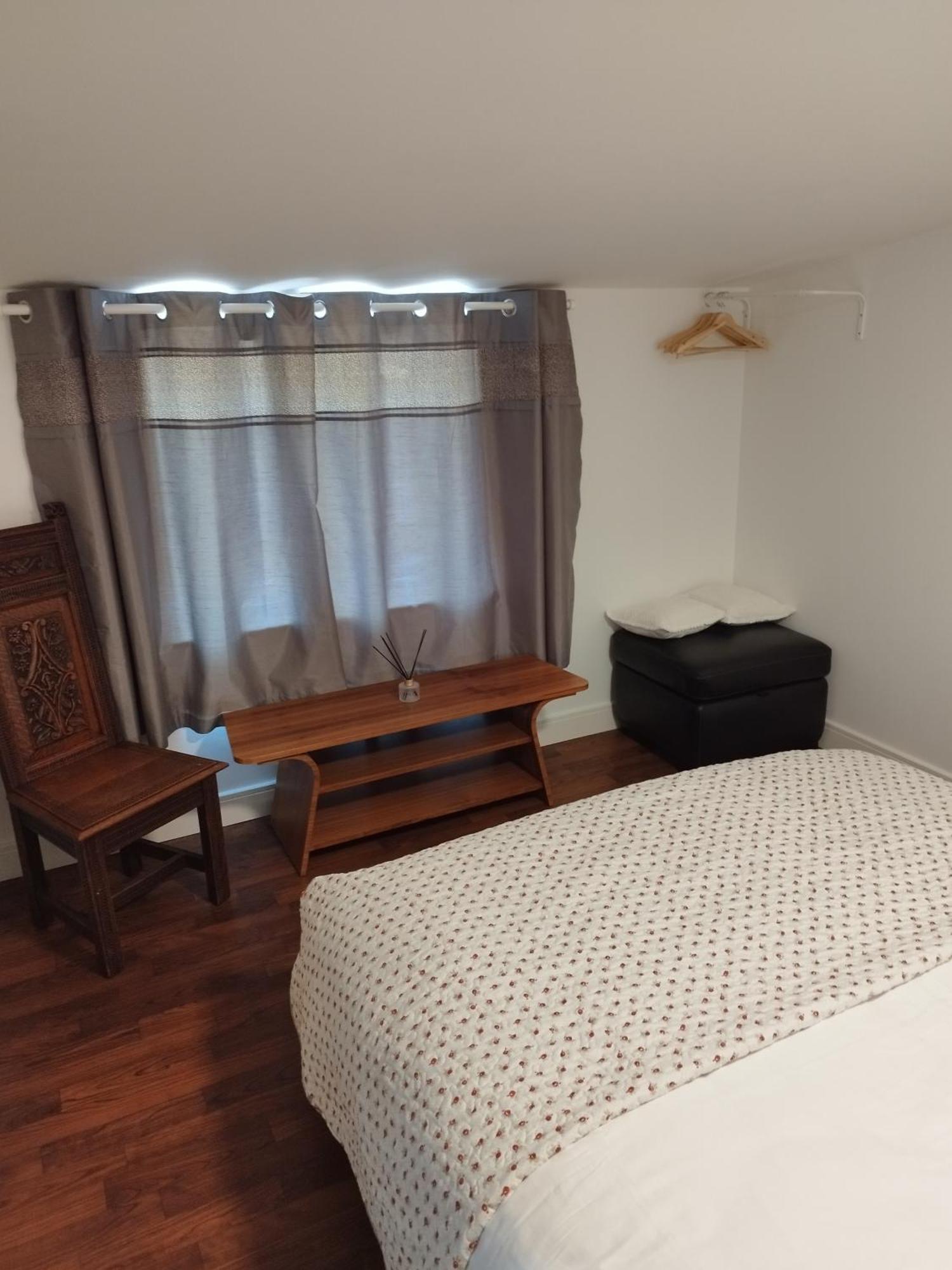 Two Birds Weekly Stay Malmesbury Bagian luar foto