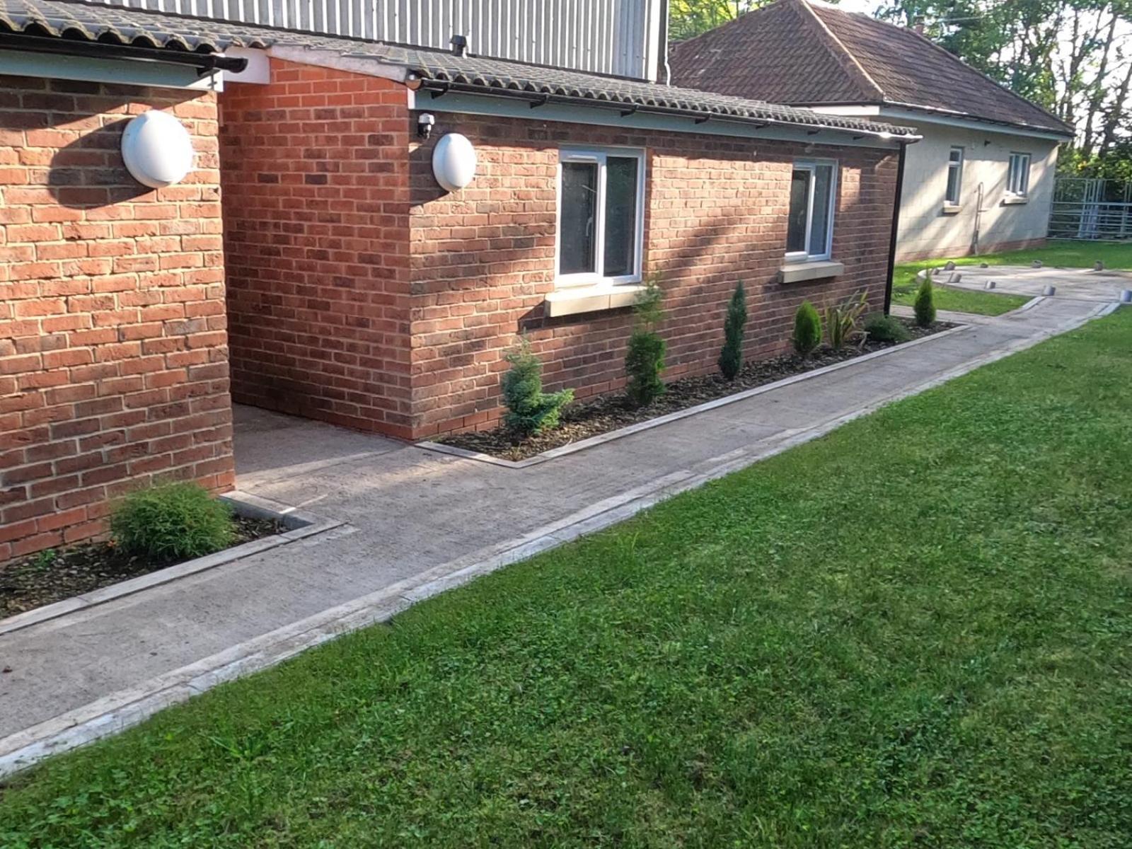 Two Birds Weekly Stay Malmesbury Bagian luar foto